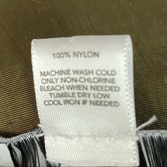 LOFT Olive Green Light Jacket - Picture 9 of 13